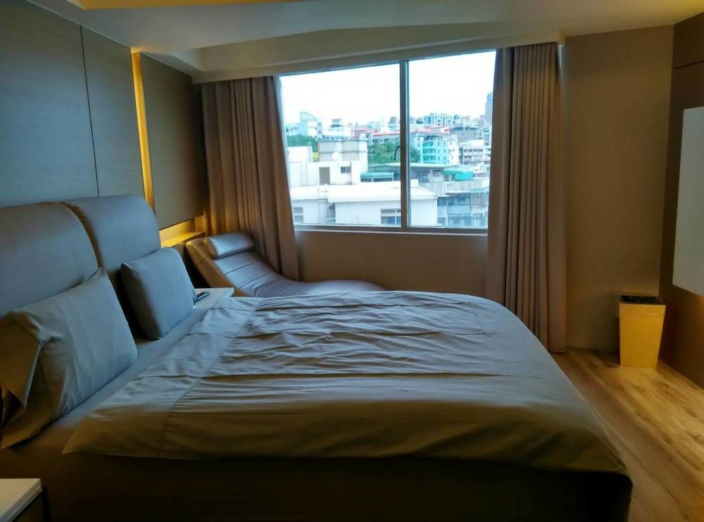 Open Room Hotel Tansuj Kültér fotó