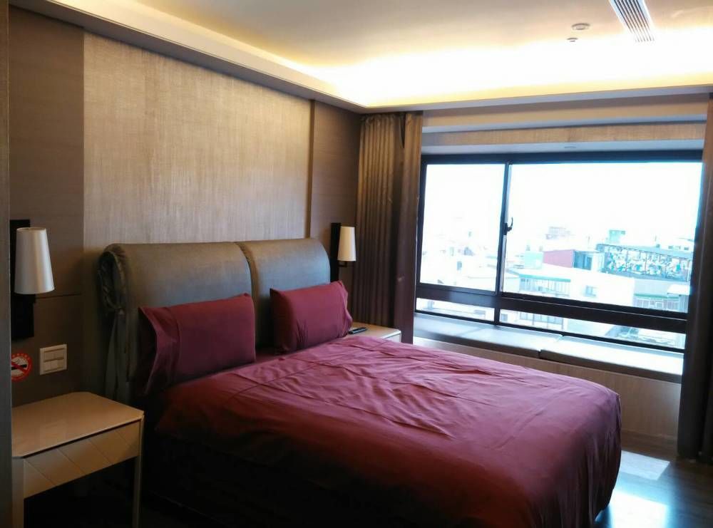 Open Room Hotel Tansuj Kültér fotó