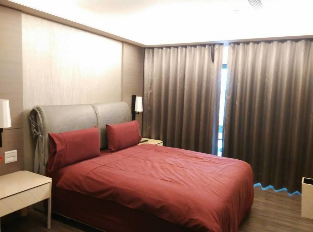 Open Room Hotel Tansuj Kültér fotó