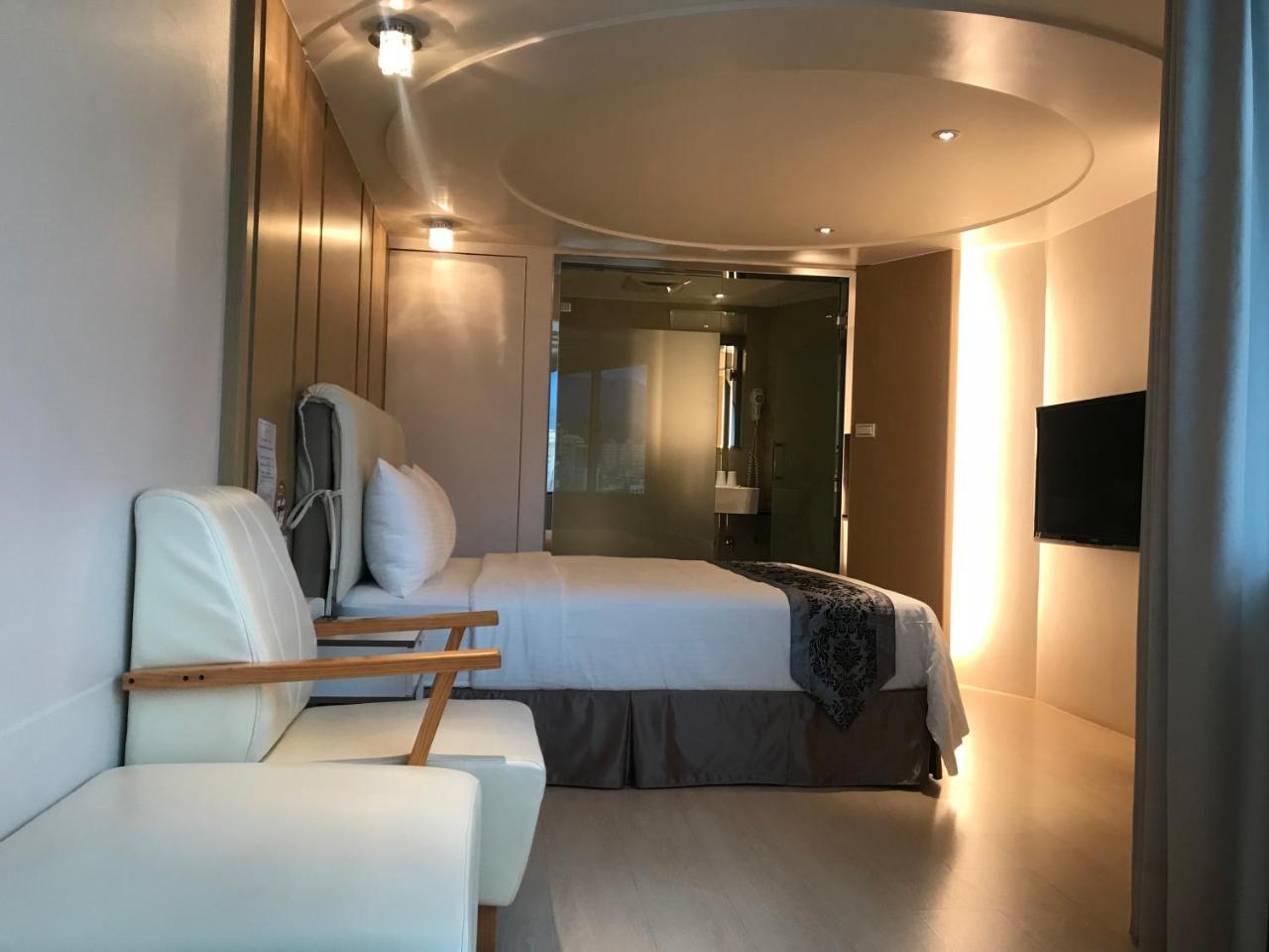 Open Room Hotel Tansuj Kültér fotó