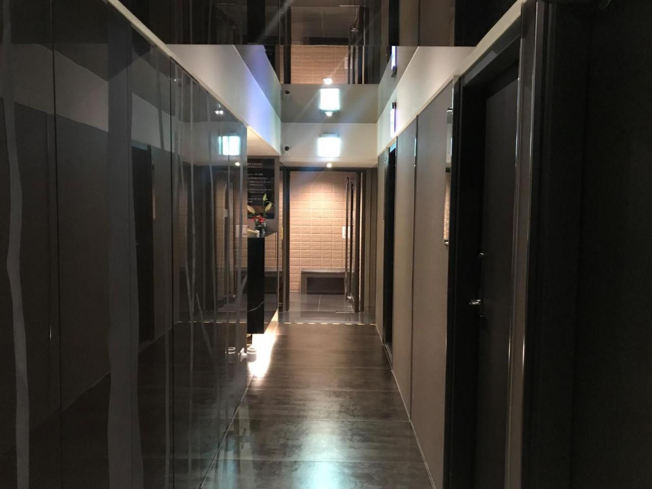 Open Room Hotel Tansuj Kültér fotó